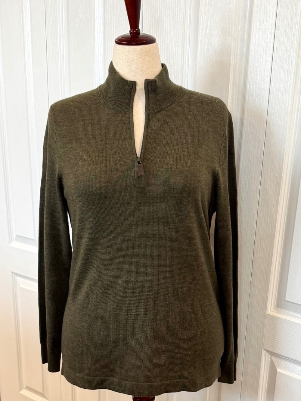 Men's 100% Merino Wool Sweater by Jos. A. Bank 1/4 Zip Pullover Deep Olive, Med.